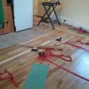 4. laying the hardwodd flooring